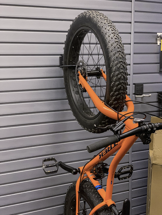 Fat Tire Hook
